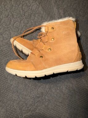 Sorel Tan Suede Fur-Trim Lace-Up Insulated Boots